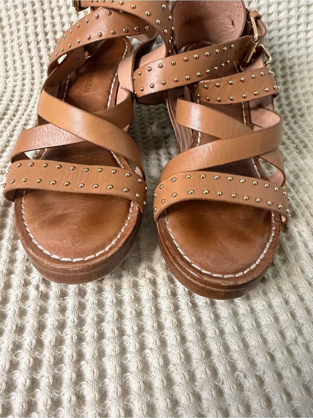 Sigerson Morrison Studded Leather Block Heel Sandals Tan Size 9B Designer Shoes - Picture 3 of 11